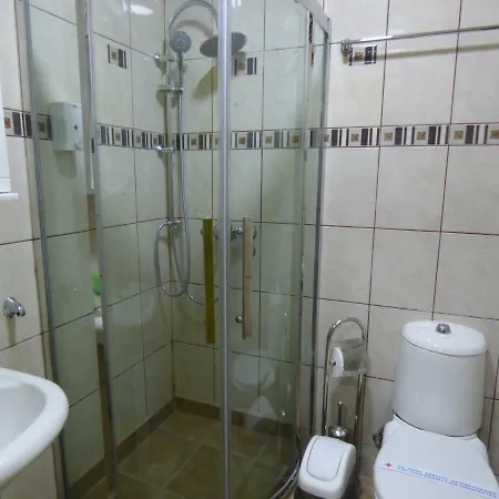 汽车旅馆 Vetrenjaca 2*