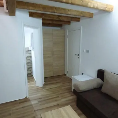 Vetrenjaca 2*